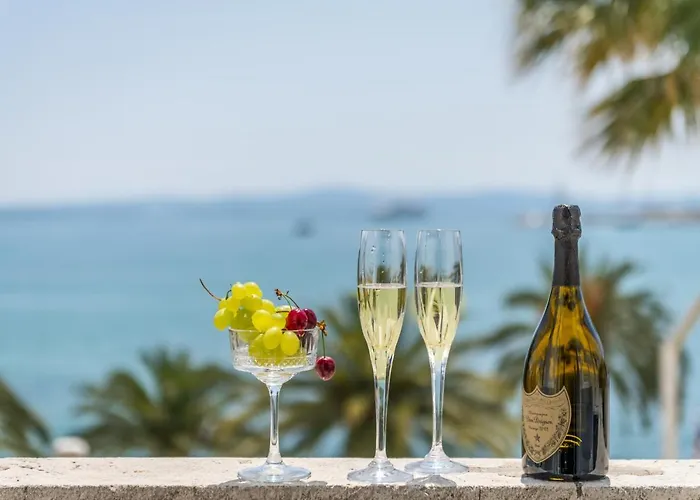 Grand Promenade - Tale Of The Sea *